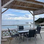 Ammor Houses, Nisida Apartment *