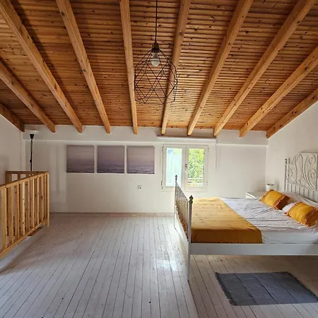 Ammor Houses, Nisida Lejlighed
