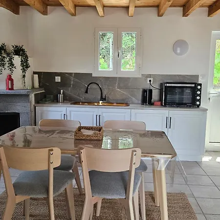 Ammor Houses, Nisida *