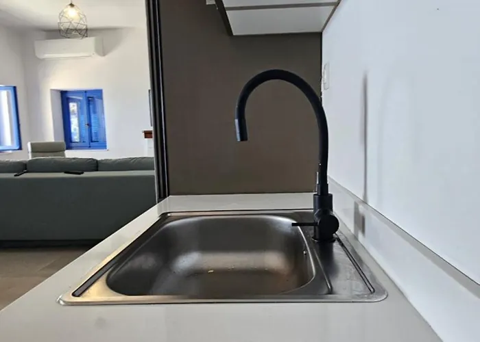 Ammor Houses, Nisida *