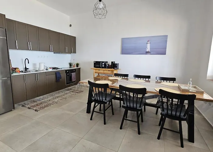 Apartman Ammor Houses, Nisida *