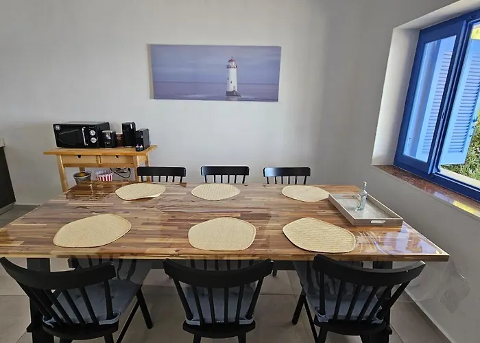 Apartman Ammor Houses, Nisida